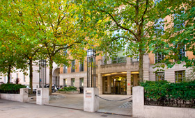 1 Knightsbridge SW1