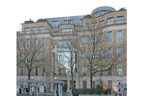 1 Knightsbridge, London SW1