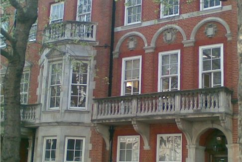 134/136 Buckingham Palace Road, London, SW1
