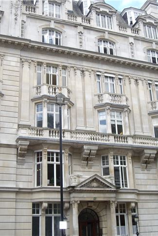 HARCOURT HOUSE, 19 CAVENDISH SQUARE, W1