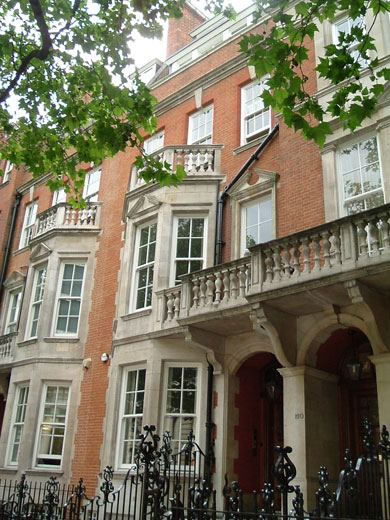 152 Buckingham Palace Road, London, SW1