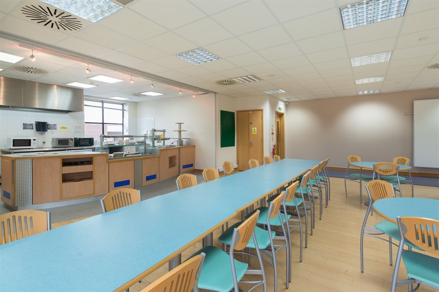 957 958 Buckingham Avenue Slough Trading Estate Slough SL1 4NL